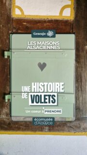 Même les volets des maisons alsaciennes cachent des messages ! 🏠🔴⚪️

➡️ Cœur, trèfle, losange ou encore tulipe : derrière ces motifs se cachent parfois une fonction pratique, mais aussi un message pour les passants ! ❤️💘

✨️ Alors, sauras-tu reconnaître leur signification ? 👀

🎶 Inspiring Inspirational Background Music, by SigmaMusicArt, Pixabay

#alsace #maison #amour #tradition